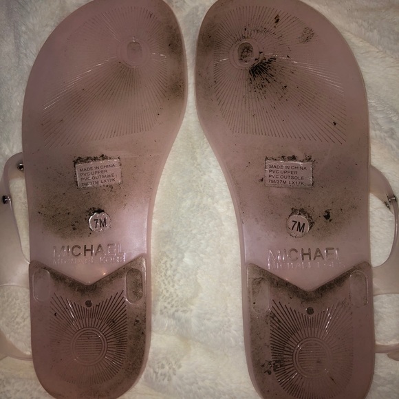 Michael Kors Split Toe Jelly Sandals - Picture 7 of 7
